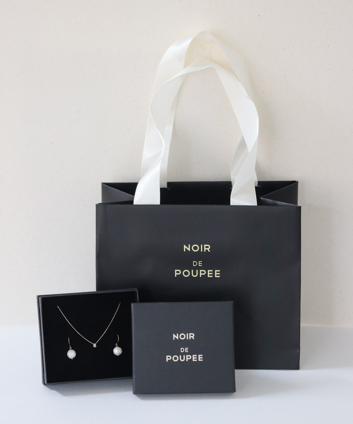 NOIR DE POUPÉE K10 ネックレスとピアスセット K10ジュエリー 2点ギフトセット【WEB限定】 – NOIR DE POUPEE