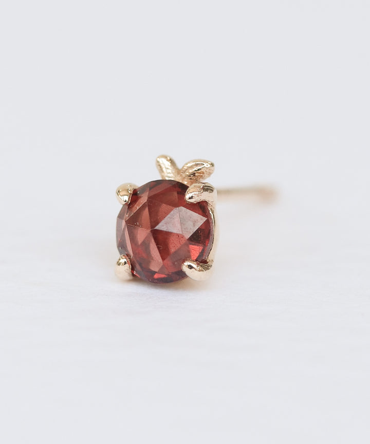 K10 Lucky U petit joie APPLE ピアス
