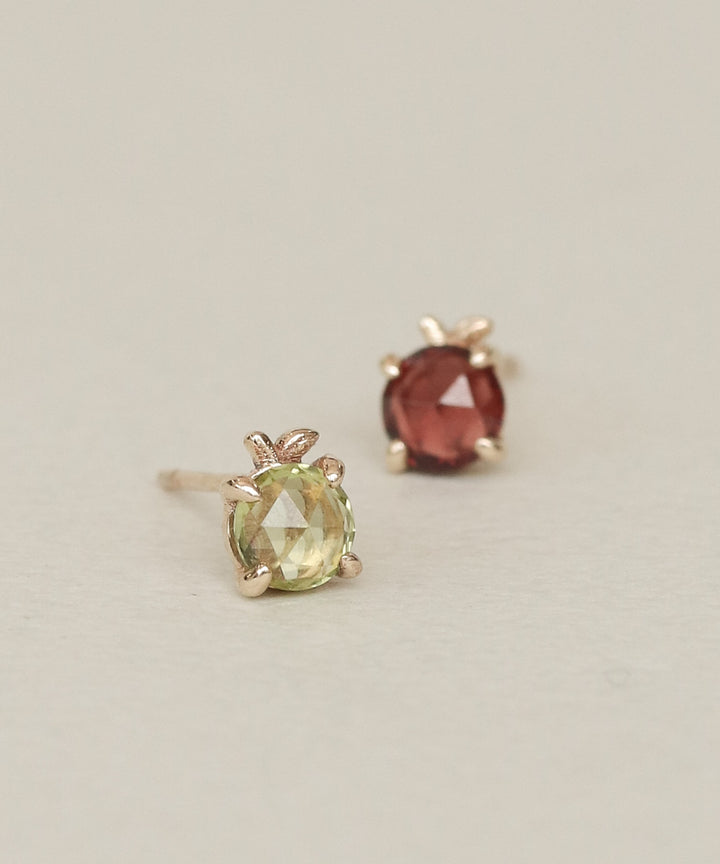 K10 Lucky U petit joie APPLE ピアス